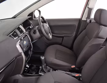 Interior Tata Bolt [South Africa] '2015–19