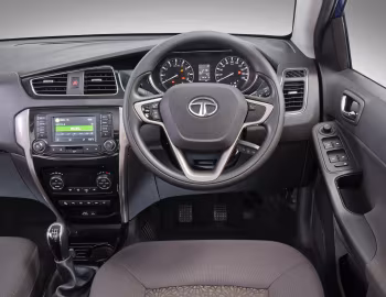 Panel frontal Tata Bolt Sedan [South Africa] '2015–19