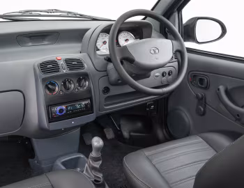 Interior Tata Indica "Flash" [South Africa] '2016