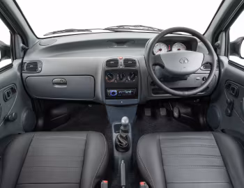 Panel frontal Tata Indica "Flash" [South Africa] '2016