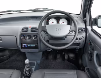 Panel frontal Tata Indica "Flash" [South Africa] '2016