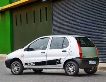 Tata Indica "Flash" [South Africa] '2016