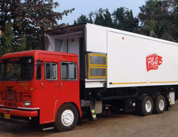 Tata LPT 2518c Nandan Catering Truck