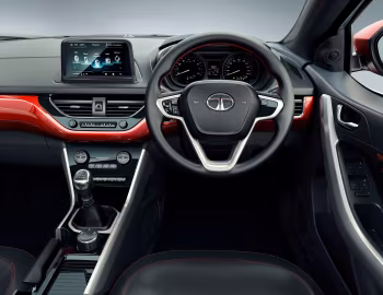Panel frontal Tata Nexon "Geneva Edition" '2017–20