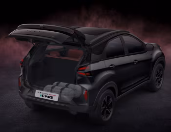 Tata Nexon i-CNG "Red #DARK" '2025–pr.