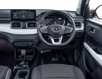 Panel frontal Tata Punch [South Africa] '2025–pr.