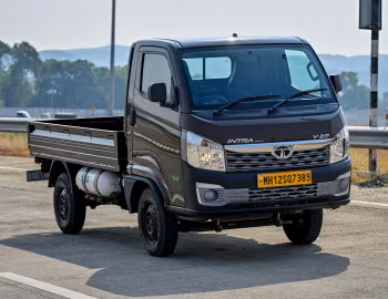 Tata Intra V20 Gold bi-fuel '12.2023–pr.