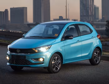 Tata Tiago [South Africa] '2025–pr.