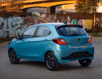 Tata Tiago [South Africa] '2025–pr.