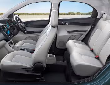 Interior Tata Tiago.ev '2022–24