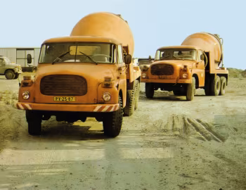 Tatra T148