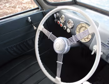 Передня панель Tatra T87 '1948–50