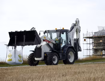 Terex TLB890 '2012–17
