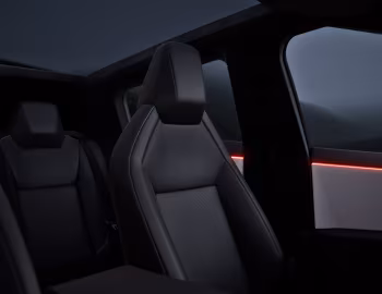 Интерьер Tesla Cybertruck '07.2023–н.в.