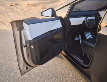 Intérieur Tesla Cybertruck Cyberbeast '2023–pr.