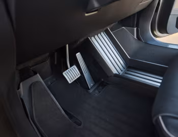 Intérieur Tesla Cybertruck Cyberbeast '2023–pr.