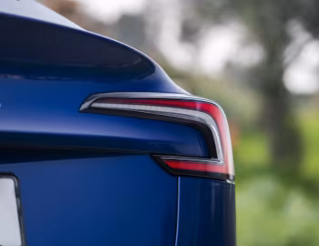 Tesla Model 3 [Worldwide] '2023–pr.