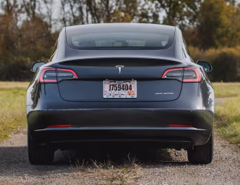 2018–24 Tesla Model 3 [North America] '2017–24