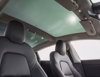 Интерьер 2018–24 Tesla Model 3 [North America] '2017–24
