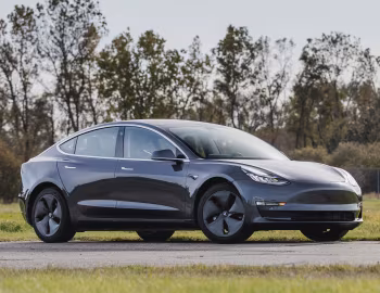 2018–24 Tesla Model 3 [North America] '2017–24