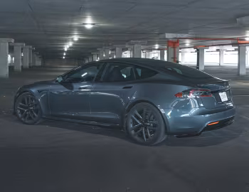 2022–н.в. Tesla Model S Plaid [North America] '2021–н.в.