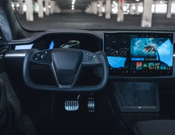 Торпедо 2022–н.в. Tesla Model S Plaid [North America] '2021–н.в.