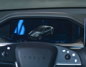Комбинация приборов 2022–н.в. Tesla Model S Plaid [North America] '2021–н.в.