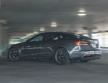 2022–н.в. Tesla Model S Plaid [North America] '2021–н.в.