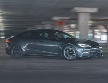 2022–н.в. Tesla Model S Plaid [North America] '2021–н.в.