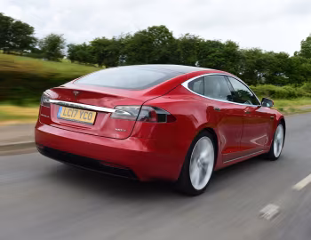 Tesla Model S 100D [UK-spec] '2017–pr.