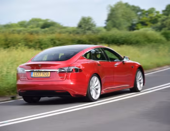 Tesla Model S 100D [UK-spec] '2017–н.в.