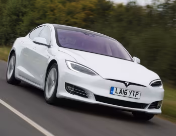 Tesla Model S 60D [UK-spec] '2016–17