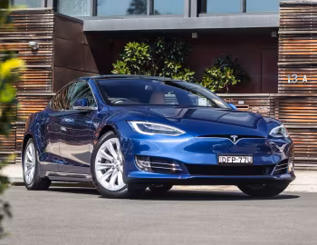 Tesla Model S 75D [Australia] '2016–н.в.