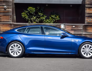 Tesla Model S 75D [Australia] '2016–pr.