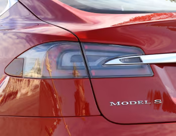 Tesla Model S 75D [Worldwide] '2016–н.в.
