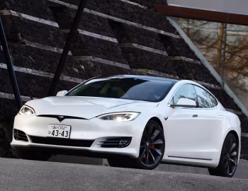 Tesla Model S P100D [Japan] '2017–19