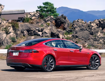Tesla Model S P85D [Japan] '2015–16