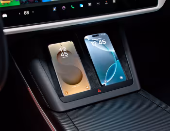 Интерьер Tesla Model S Plaid '2025–н.в.