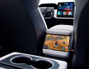 Интерьер Tesla Model S Plaid '2025–н.в.
