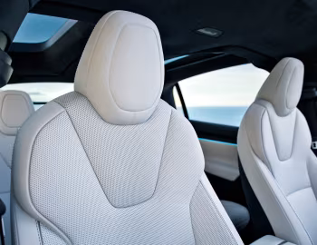 Интерьер Tesla Model X Plaid '2025–н.в.