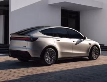 Tesla Model Y L '2026