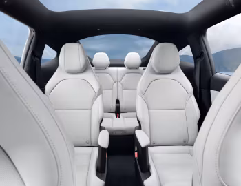 Interior Tesla Model Y L '2026