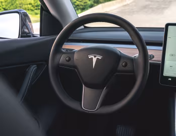 Интерьер 2020–н.в. Tesla Model Y [North America] '2020–н.в.