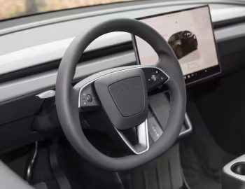 Intérieur Tesla Model Y Standard [EU-spec] '2025–pr.