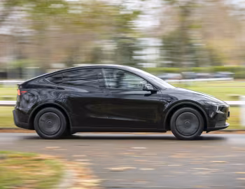 Tesla Model Y Standard [EU-spec] '2025–pr.
