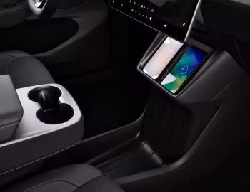 Interior Tesla Model Y Standard '2025–pr.