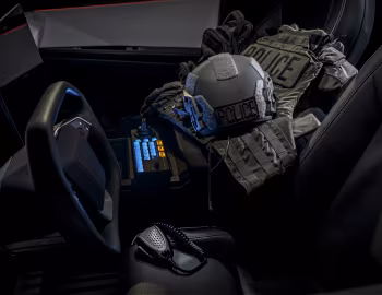 Intérieur UP.FIT Tesla Cybertruck Patrol Vehicle '2024–pr.