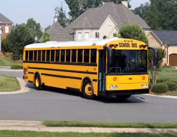 Thomas Saf-T-Liner HDX School Bus '2004–н.в.