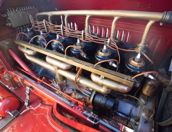 Under the hood 1910 Thomas Flyer Flyabout (K-6-70)