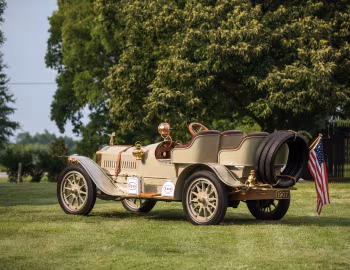 1907 Thomas Flyer Model 4-60 4-passenger Runabout